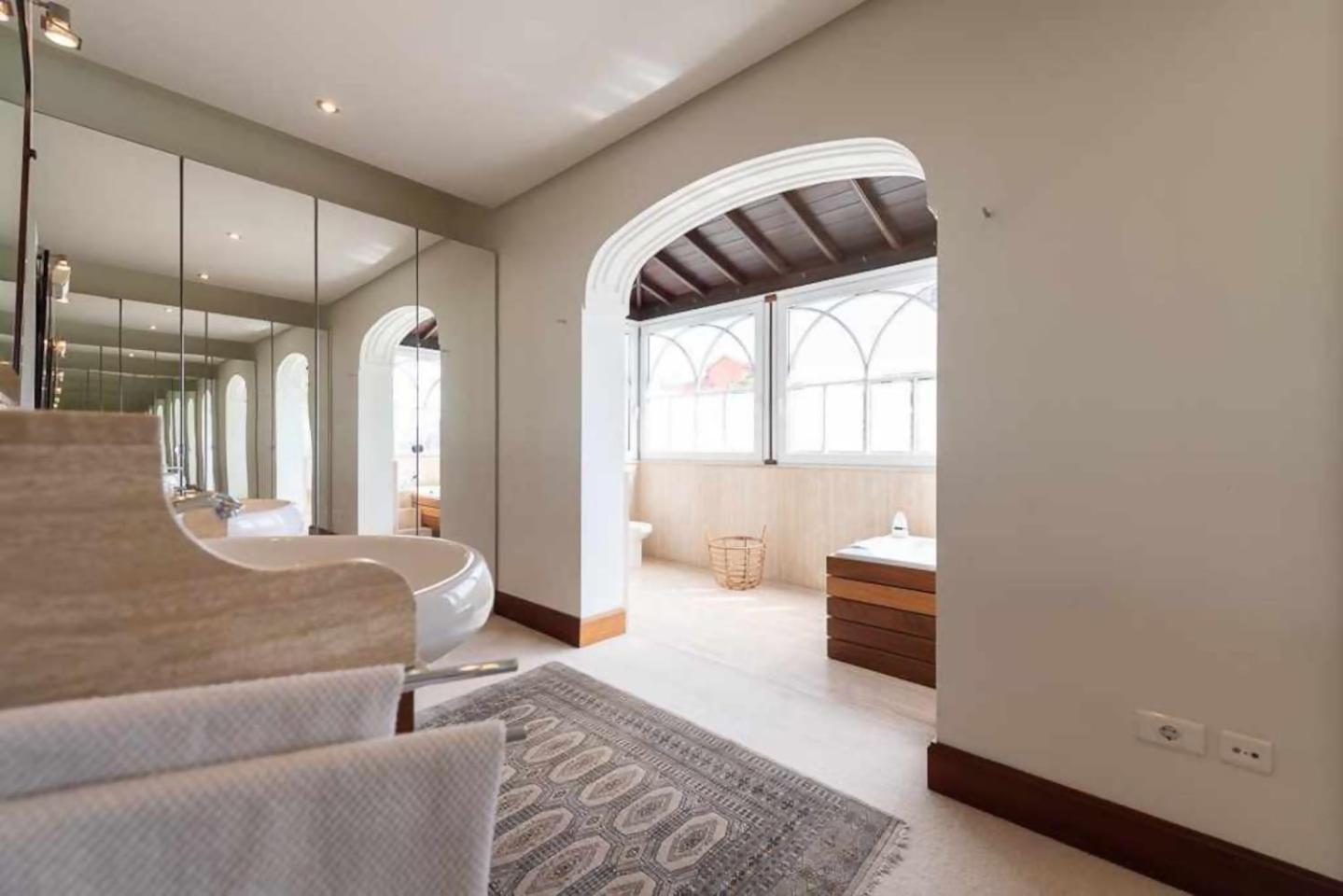 Amplia Villa De Lujo Con Piscina Climatizada 大加那利岛拉斯帕尔马斯 外观 照片