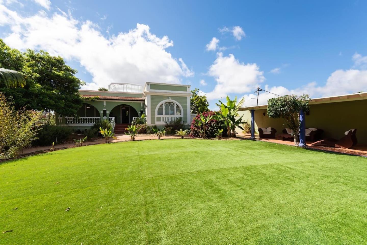 Amplia Villa De Lujo Con Piscina Climatizada 大加那利岛拉斯帕尔马斯 外观 照片
